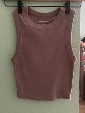 Abercrombie Essential Crew Tank
